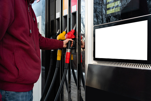 Máme veľký prehľad cien pohonných hmôt. Dopravcovia volajú po ďalšej finančnej pomoci